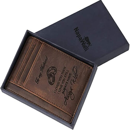 Customized-Engraved-Leather-Cardholder
