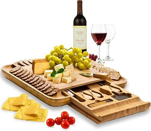 Premium-Bamboo-Cheese-Board-Set_45th-birthday-gift-ideas