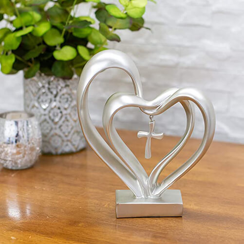 Silver-Heart-shaped-Table-Topper-As-25th-wedding-anniversary-gifts-for-husband