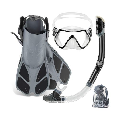 Snorkelling-gear-gifts-for-beach-lovers