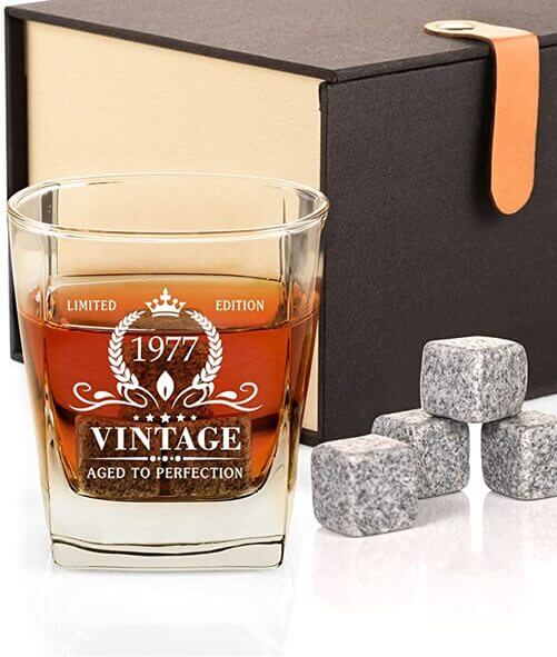 Vintage-Whiskey-Glass-and-Stones_45th-birthday-gift-ideas