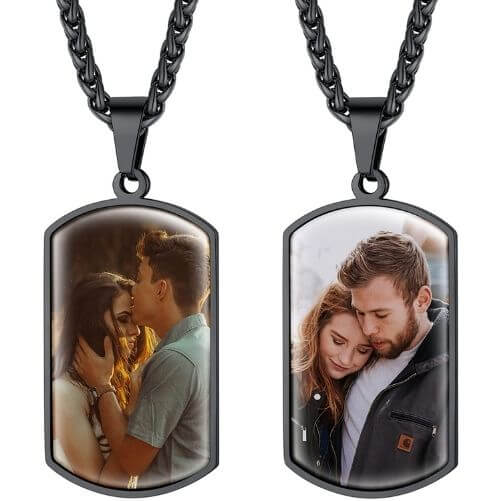 Creative-Photo-Necklace-Personalized-Best-Personalized-Gifts-for-Coworkers