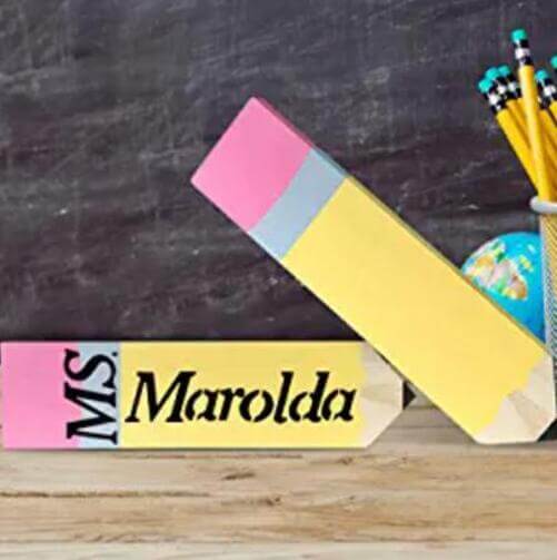 2-Pack-Personalized-Pencil-Teacher-Name-Plates-Best-Personalized-Teacher-Gifts