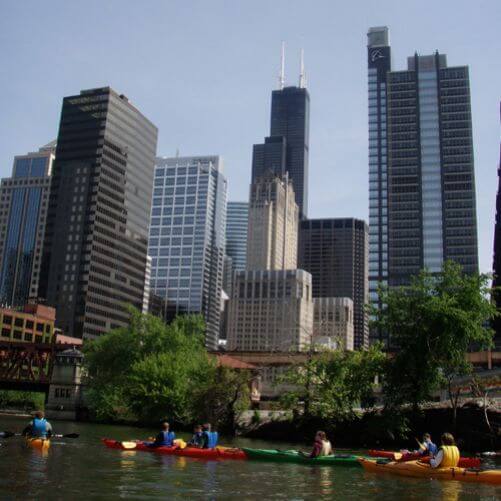 ARCHITECTURAL-KAYAK-TOUR-Experience-Gift-Chicago
