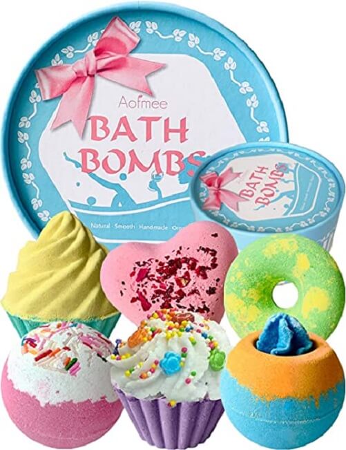 Funny-bath-bombs-funny-bridesmaid-gifts