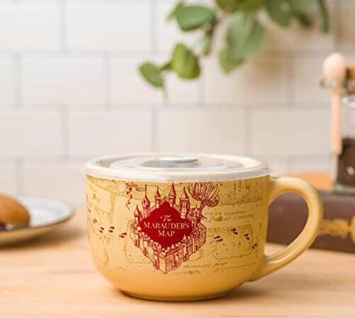 Marauder_s-Map-Mischief-Managed-Ceramic-Soup-Mug-with-Vented-Plastic-Lid