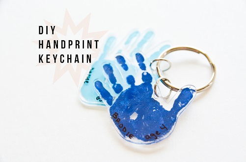 DIY-Handprint-Keychain