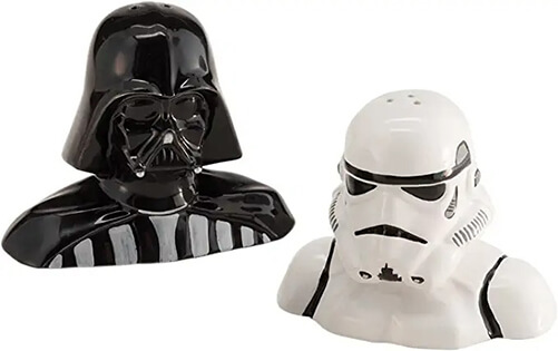 Salt-Pepper-Shakers-Best-Star-Wars-Gifts-For-Women