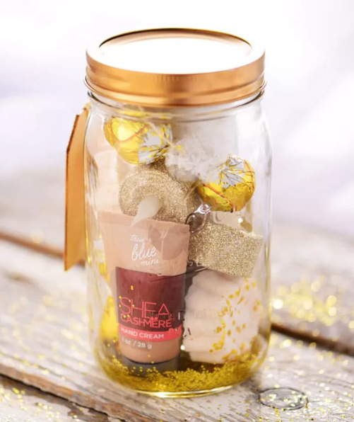 mason-jar-golden-Mason-Jar-Christmas-Gifts