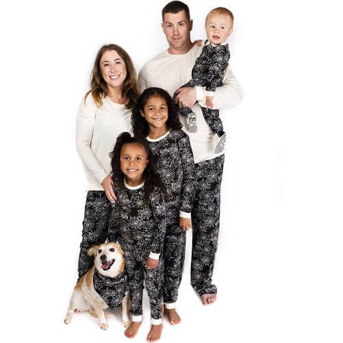 Family-Jammies-Matching-Mother_s-Day-Gifts-Sister