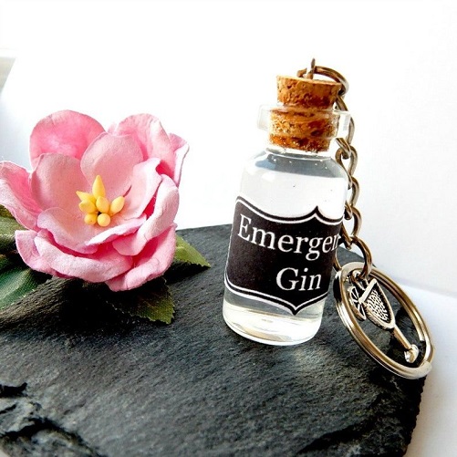 Emergency-Gin-Keyring-gifts-for-gin-lovers
