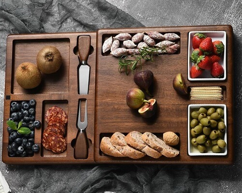 Personalized-Wooden-Charcuterie-Board