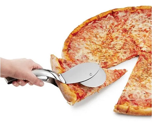 Pizza-Cutter-and-Server-Tool Gifts For Pizza Lovers