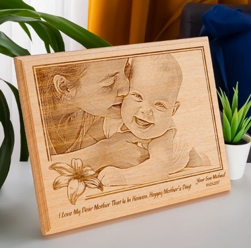 Custom-Engraved-Wood-Photo-picture-frames-for-mom