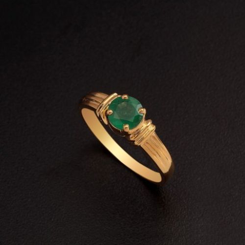 Emerald-Ring-for-Women-Gifts-Starting-with-E