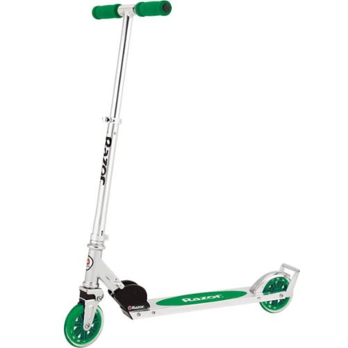 Razor-A3-Kick-Scooter-for-Kids-gifts-starting-with-R
