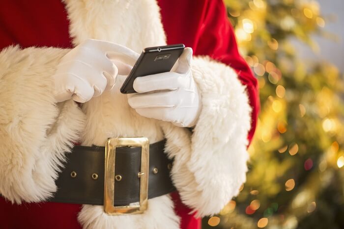 Santa Puns Wordplay Jokes for Social Media 