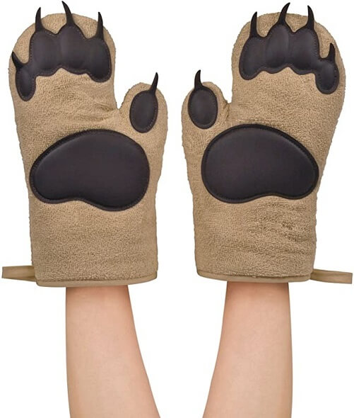 Bear-Hands-Oven-Mitts-gifts-that-start-with-b