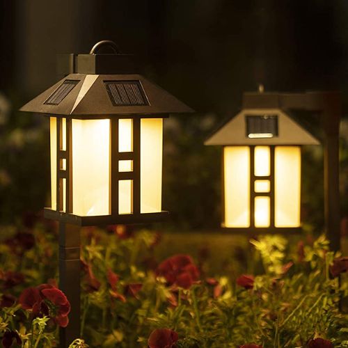 Gifts-That-Start-With-Y_Yard-Light