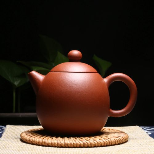 Gifts-That-Start-With-Y_Yixing-Teapot