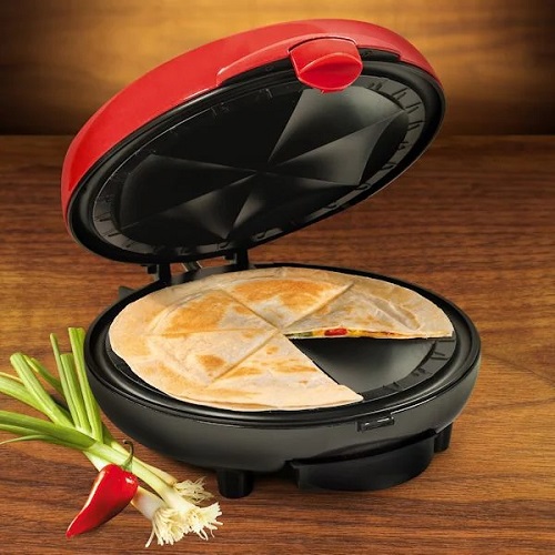 Quesadilla-Maker-gifts-that-start-with-q
