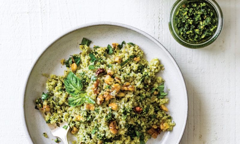 Quinoa-Cookbook-gifts-that-start-with-q