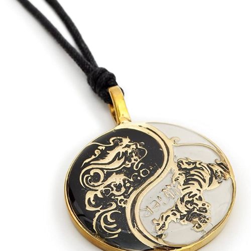 gifts-that-start-with-y_YinYang-Necklace