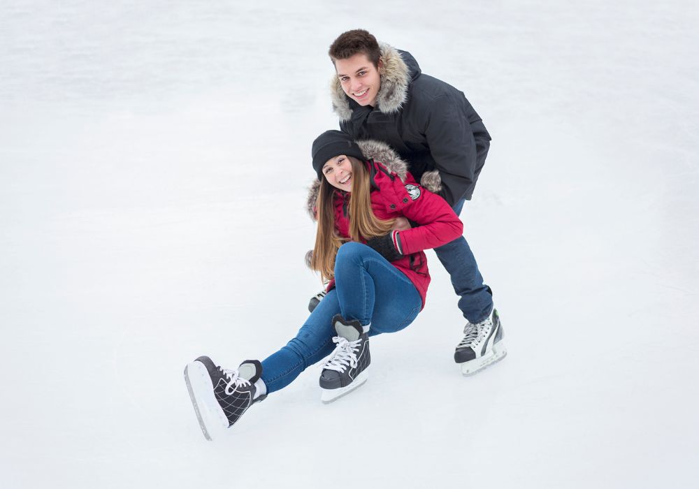 Ice Skating Valentine’s Day Dates for Teenagers