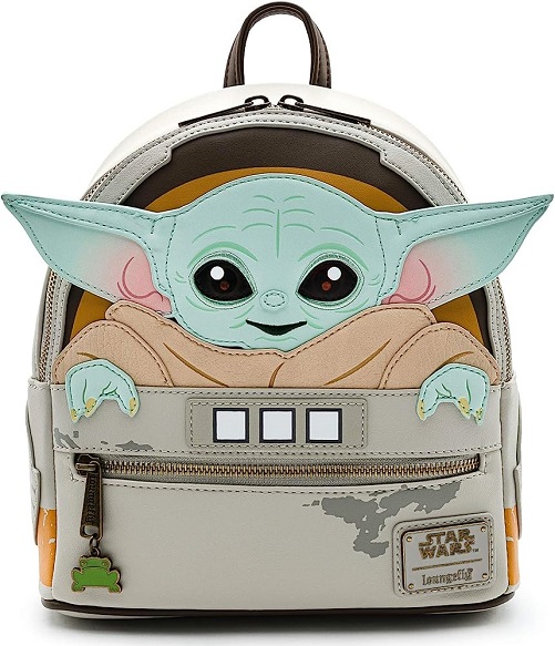 Star-Wars-Baby-Yoda-Bag-Gifts-for-Mandalorian-Fans