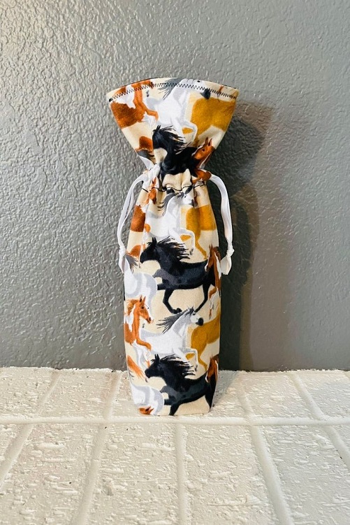 Horse Wine Bag gifts for horse lovers