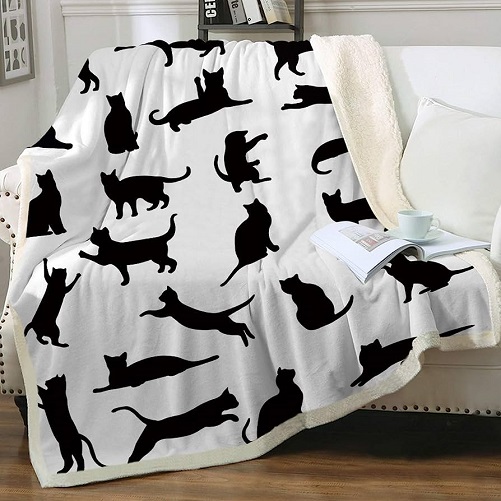 Sleepwish Cat Fleece Throw Blanket gifts for cat moms