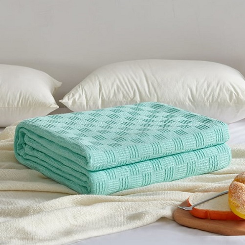Cotton Cooling Blanket last minute christmas gifts for mom