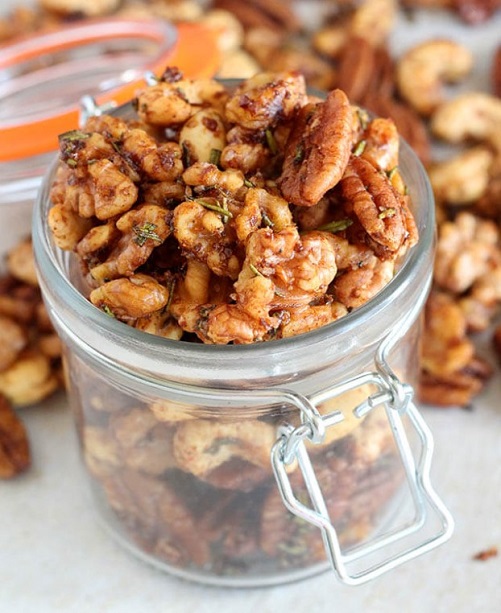 Rosemary Spiced Nuts homemade christmas gifts