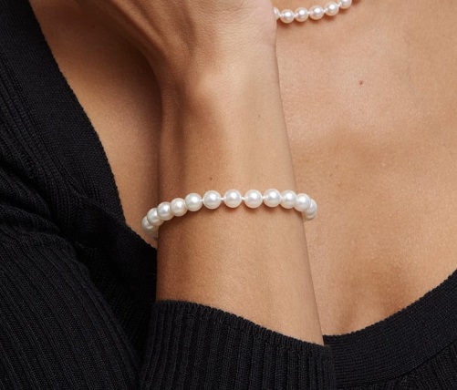 White Akoya Cultured Pearl Bracelet