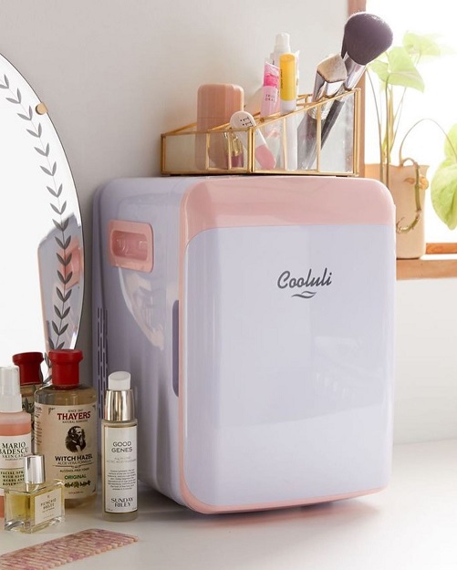 Cooluli Skincare Mini Fridge gifts for 15 year old girl