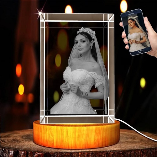 Laser-Engraved Stunning 3D Photo Crystal