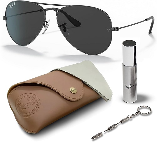 Ray-Ban Pilot Sunglasses gifts for men in their 30s