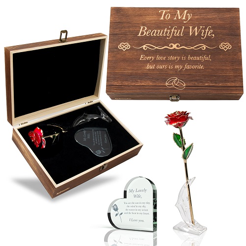 Women Engraved Wooden Gift Set