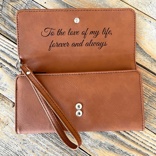 Mom’s Personalized Leather Wristlet